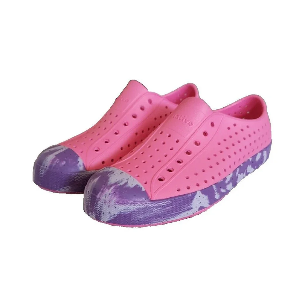 Native Jefferson The Circle Whistler Slip-On Sneaker Shoe Pink Big Kids Size J6